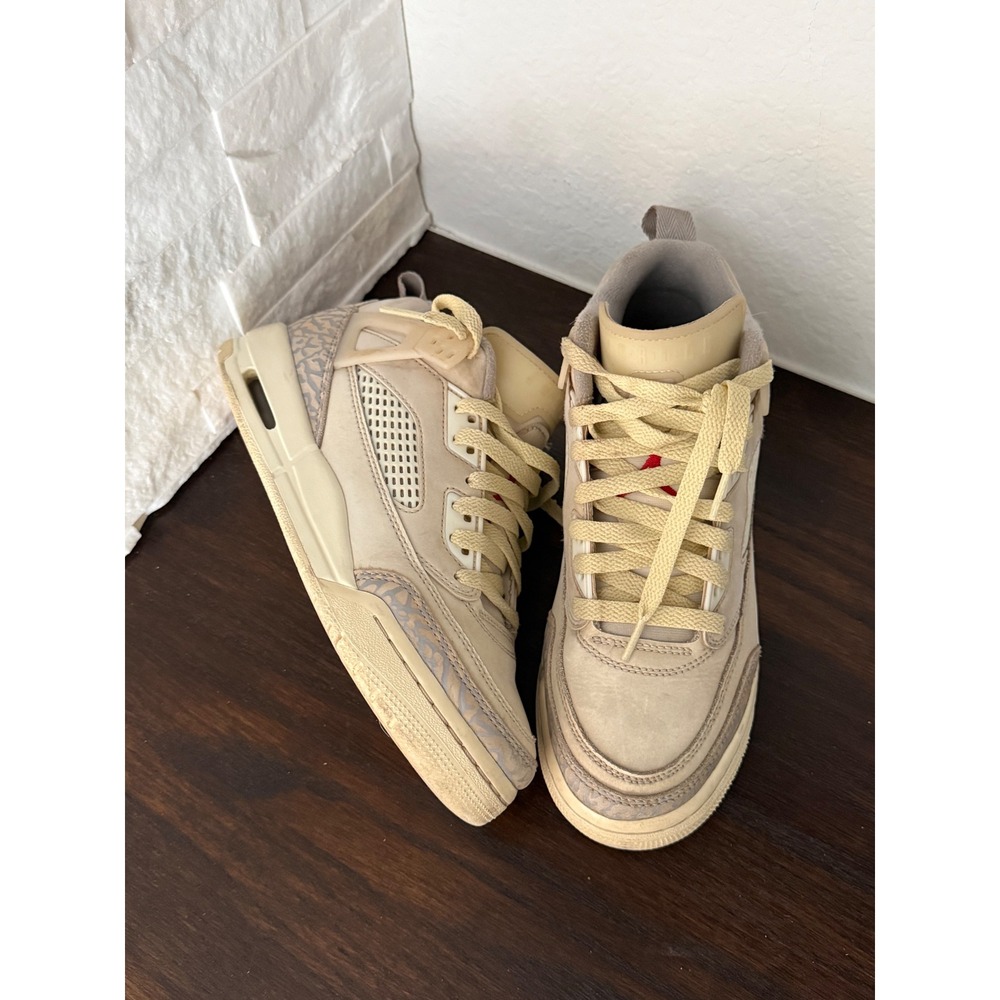 Jordan Spizike Low Coconut Milk Elephant Print! Size: Boys 6Y